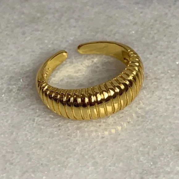 Gold Textured Gold Thick Ring - Picture 3 of 4